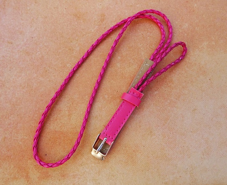 Bracelet montre tress&eacute; fuchsia