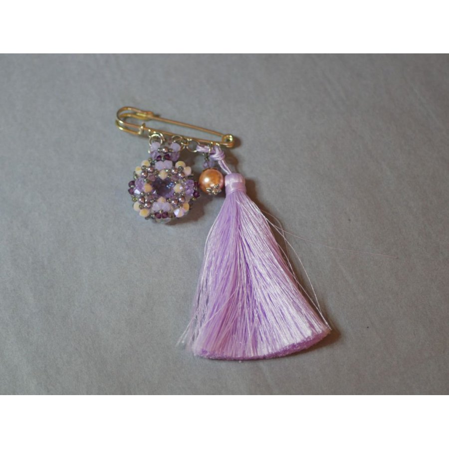 Broche Pompón Morado Andros