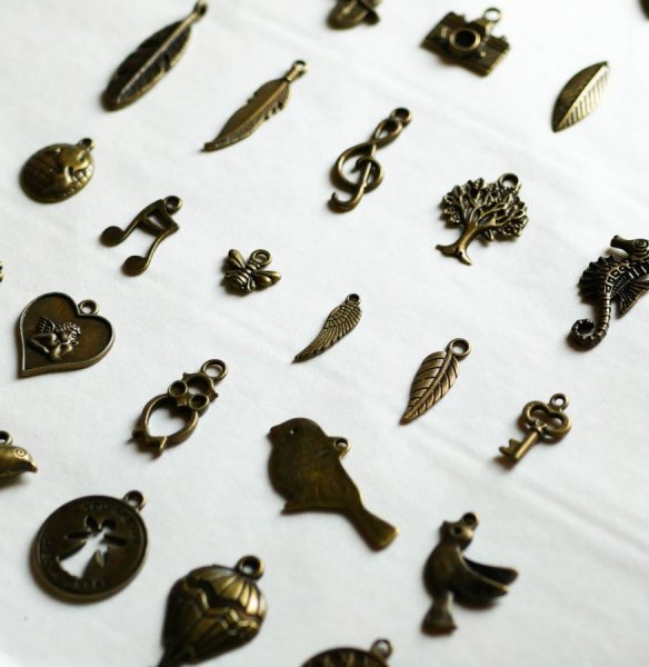 Encanto vielli de bronce en la elecci&oacute;n por 5