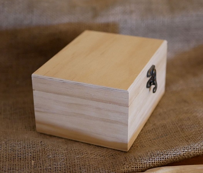 Caja para aceites esenciales de madera grabada para personalizar