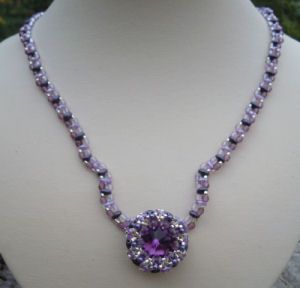 Collier en kit Europa Violet