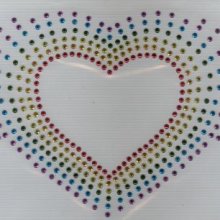 Corazón de strass multicolor